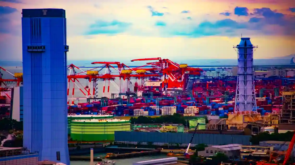 Shipping from Japan to India — Air & Sea Cargo Options 2026